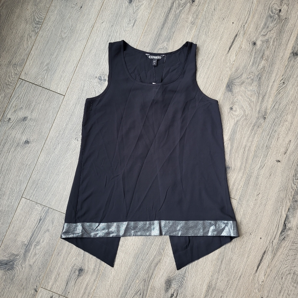 Express Split Back Top Black & Silver {Small}